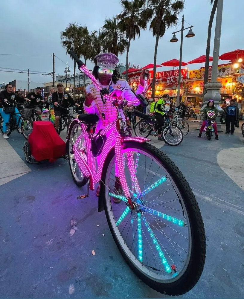 Bicycle-safety-Electric-Light-Parade